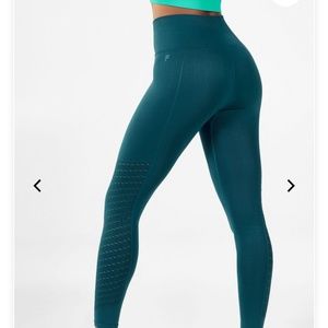 Fabletics leggings